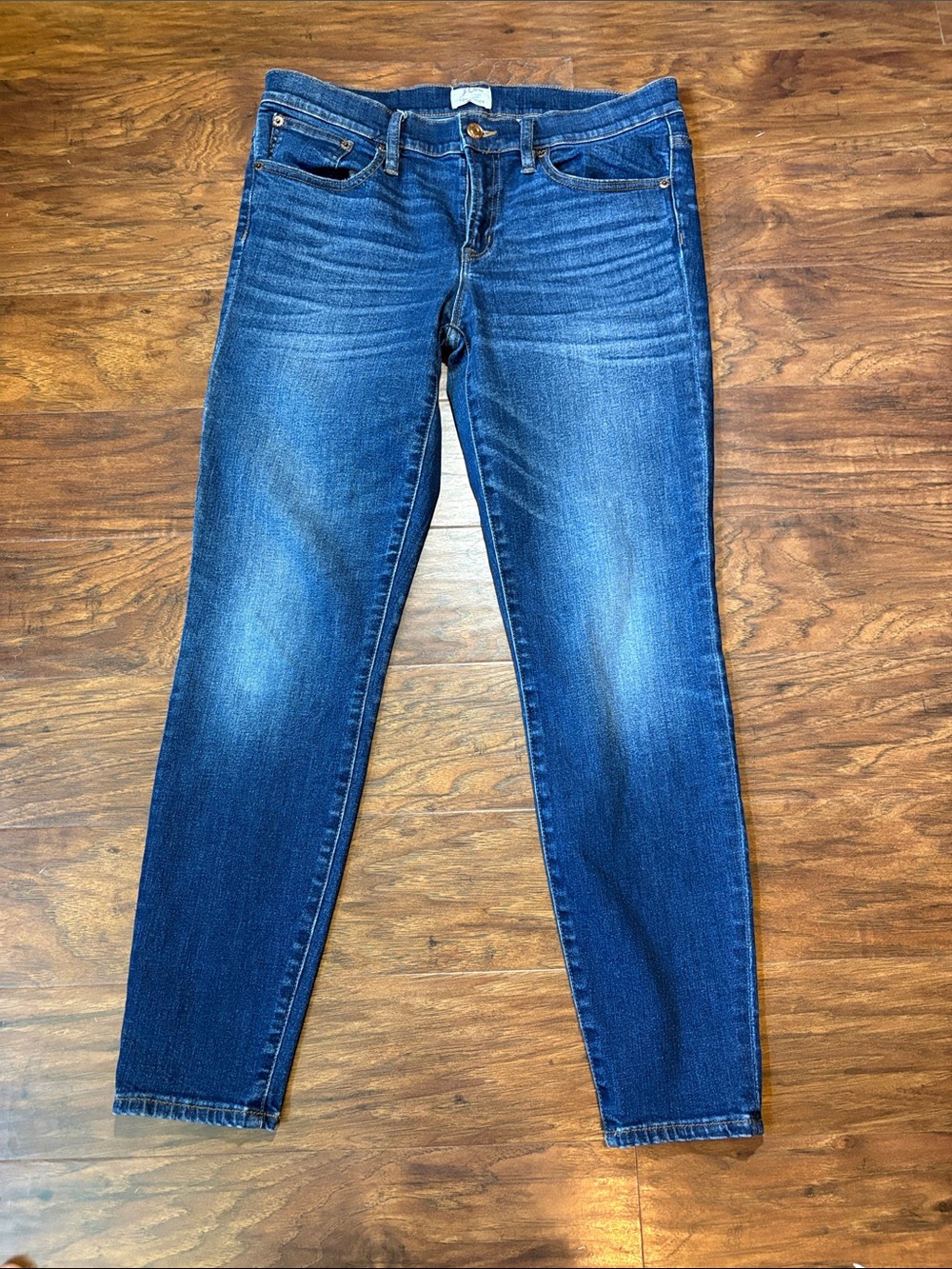 Women's Skinny Stretch toothpick Jeans in Dark Blue Wash